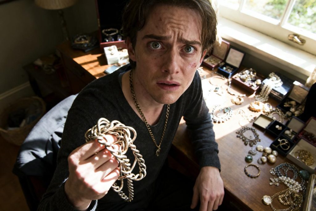 Collier qui s’emmêle signification spirituelle : Pourquoi est-ce important ?